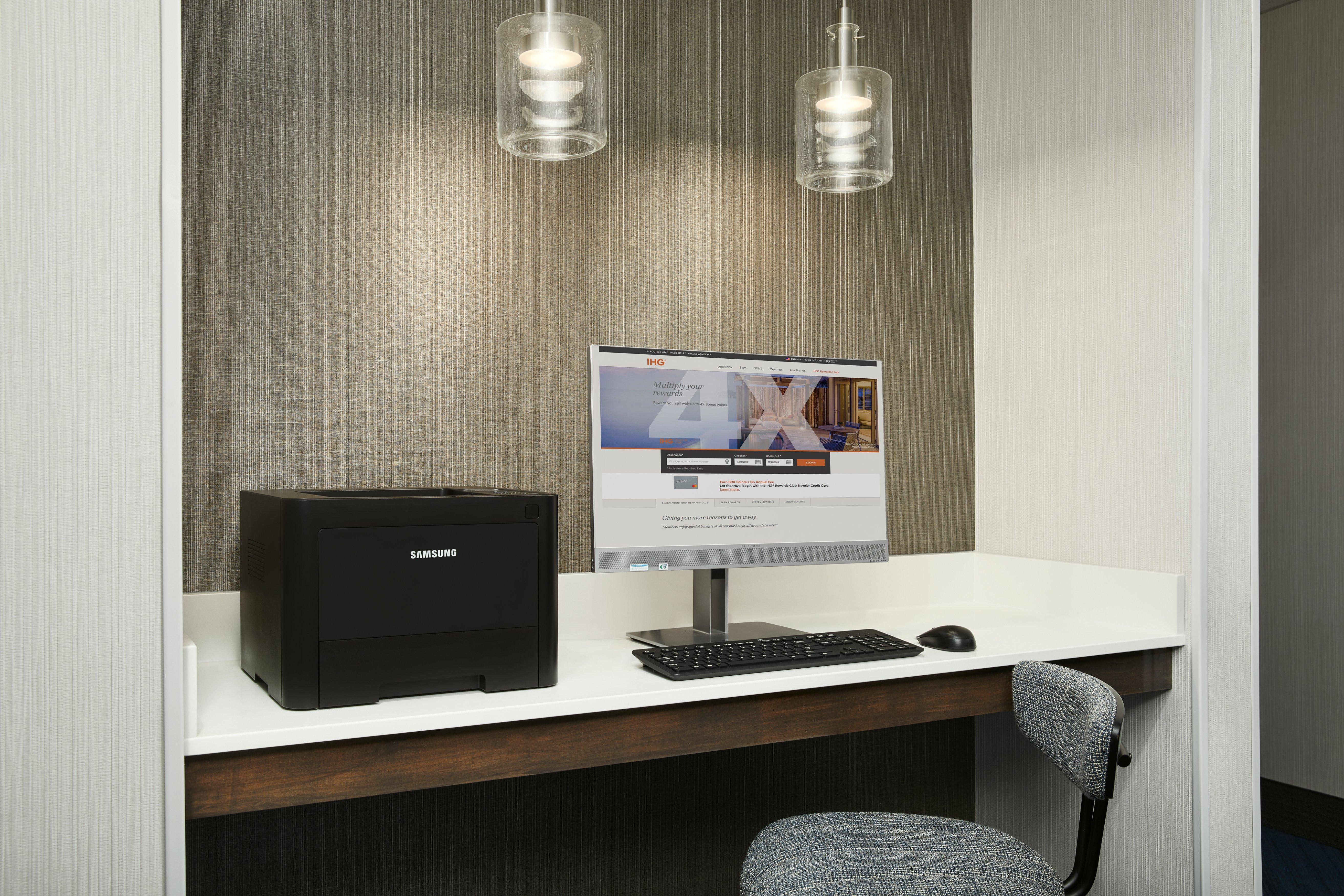 Holiday Inn Express & Suites I-26 & Us 29 At Westgate Mall By Ihg Spartanburg Ngoại thất bức ảnh