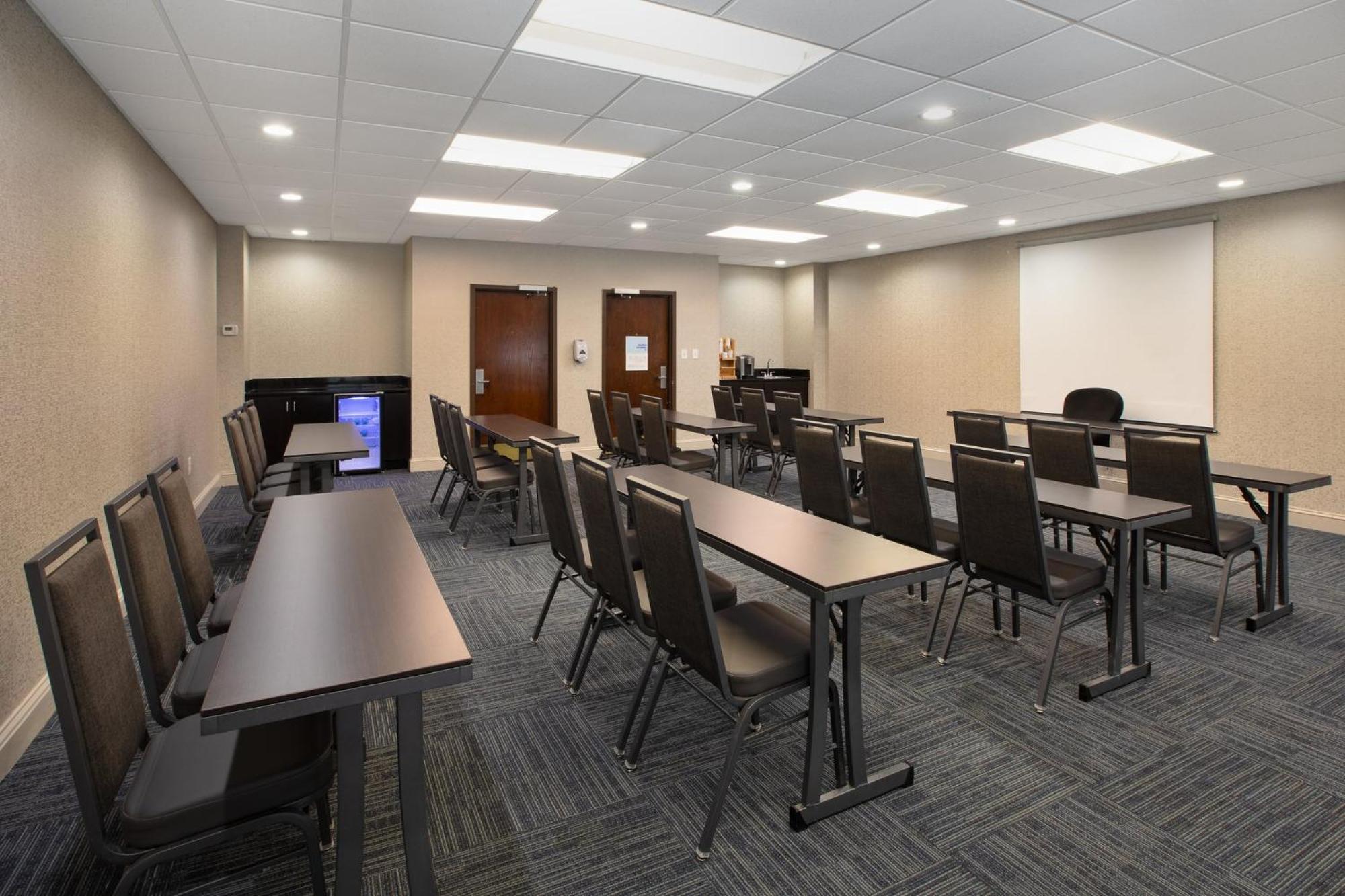 Holiday Inn Express & Suites I-26 & Us 29 At Westgate Mall By Ihg Spartanburg Ngoại thất bức ảnh