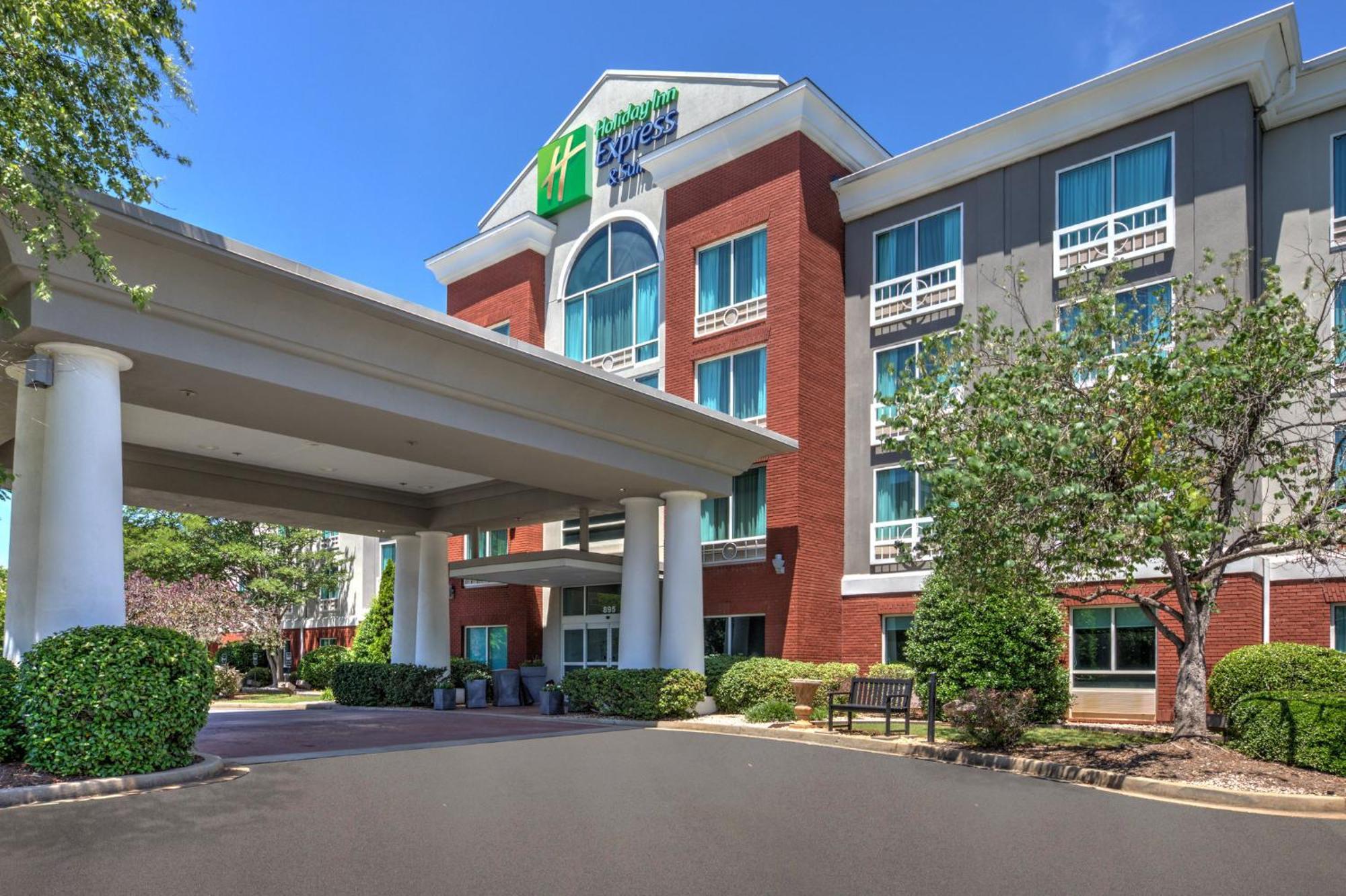 Holiday Inn Express & Suites I-26 & Us 29 At Westgate Mall By Ihg Spartanburg Ngoại thất bức ảnh