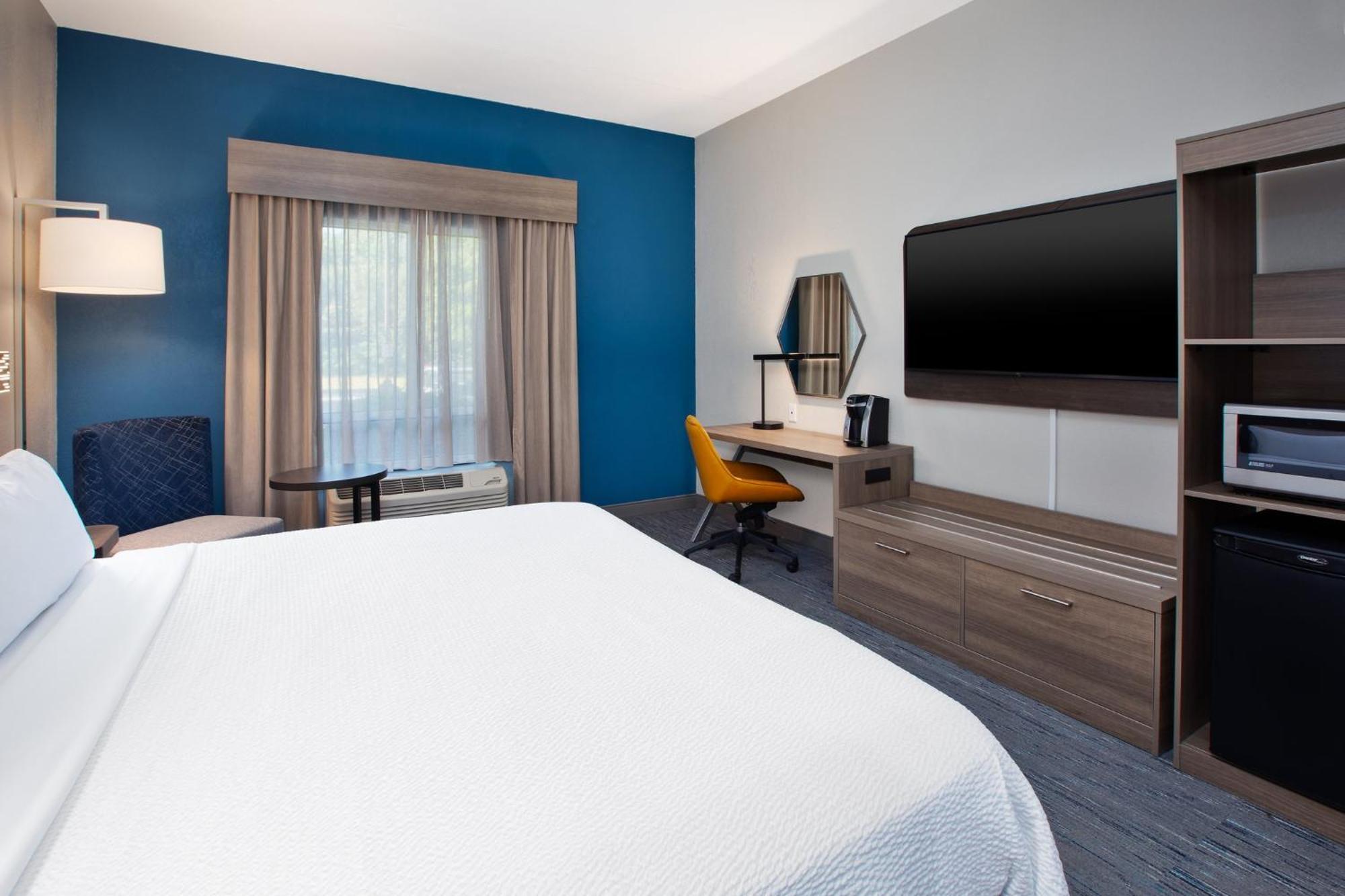 Holiday Inn Express & Suites I-26 & Us 29 At Westgate Mall By Ihg Spartanburg Ngoại thất bức ảnh