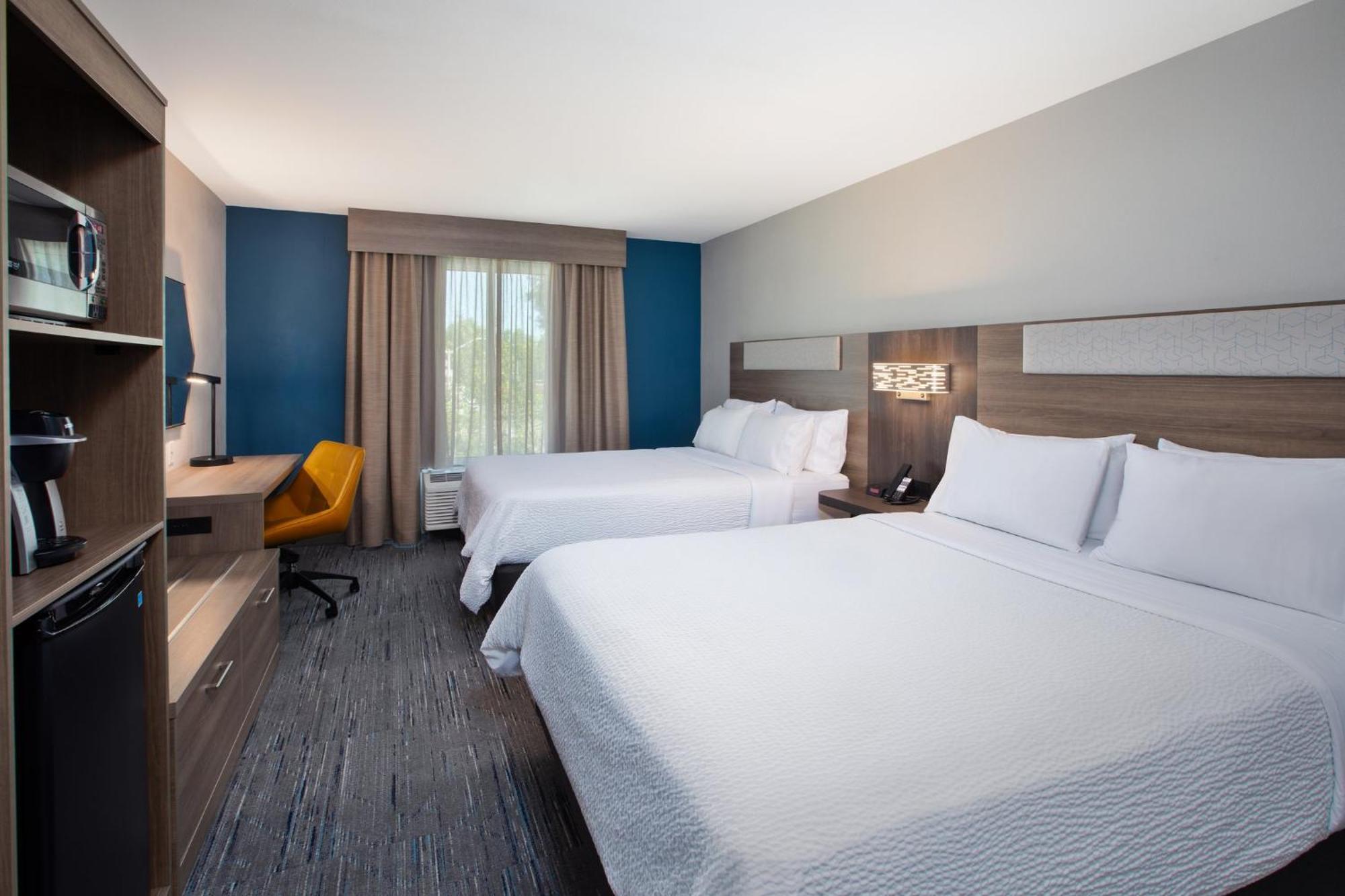Holiday Inn Express & Suites I-26 & Us 29 At Westgate Mall By Ihg Spartanburg Ngoại thất bức ảnh